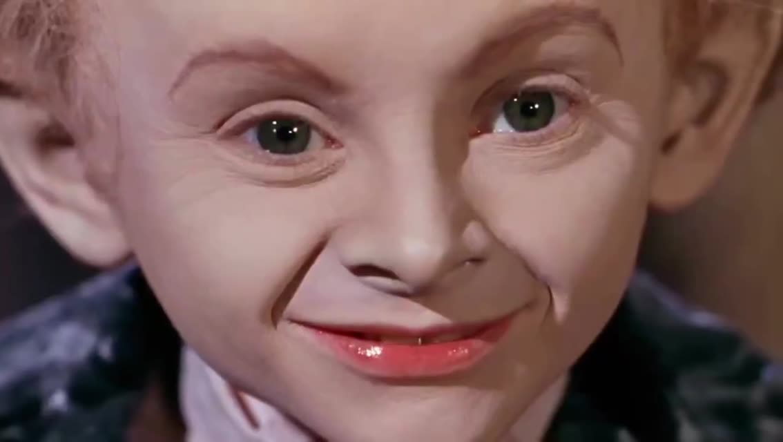 Rumpelstiltskin tiptoe trend clip by @jonmaclain: The full-length original AI clip, with the gold and the kiss